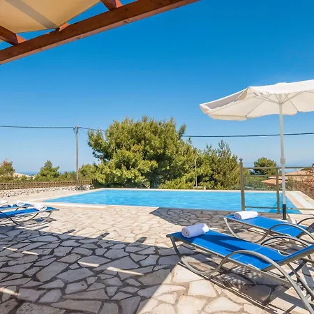 Thalea * Tsoukaládhes